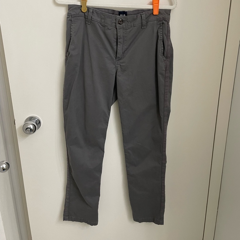 Gap “relaxed girlfriend” pants